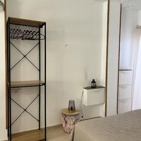 Ana Isabel Gomez Lozano Apartman